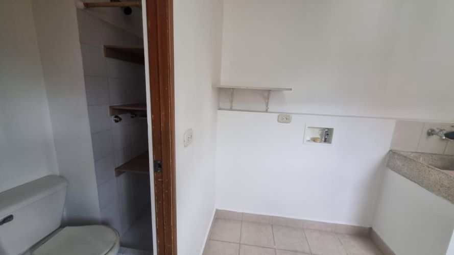 Apartamento de 3 alcobas en arriendo en Santa María De Los Ángeles, Medellín, 81 m² · foto 5 de 23