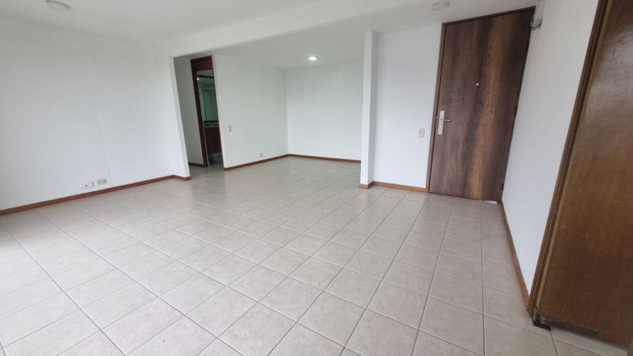 Apartamento de 3 alcobas en arriendo en Santa María De Los Ángeles, Medellín, 81 m² · foto 10 de 23