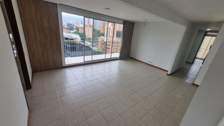 Apartamento de 3 alcobas en arriendo en Santa María De Los Ángeles, Medellín, 81 m² · foto 11 de 23