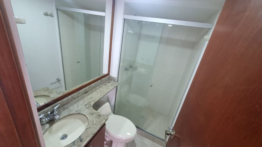 Apartamento de 3 alcobas en arriendo en Santa María De Los Ángeles, Medellín, 81 m² · foto 13 de 23