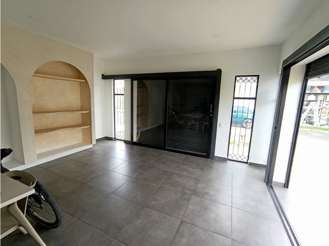 Local en arriendo en El Tambo, La Ceja, 114 m² · foto 6 de 23