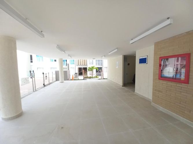Apartamento de 2 alcobas en venta en Picaleña, Ibagué, 68 m² · foto 21 de 24