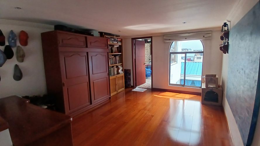 Casa de 8 alcobas en venta en El Encanto, Bogotá, 531 m² · foto 12 de 24