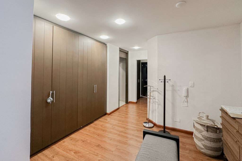 Apartamento en venta en Los Rosales, Bogotá · foto 11 de 22