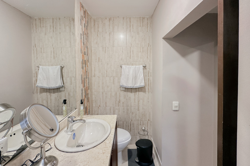 Apartamento en venta en Los Rosales, Bogotá · foto 16 de 22