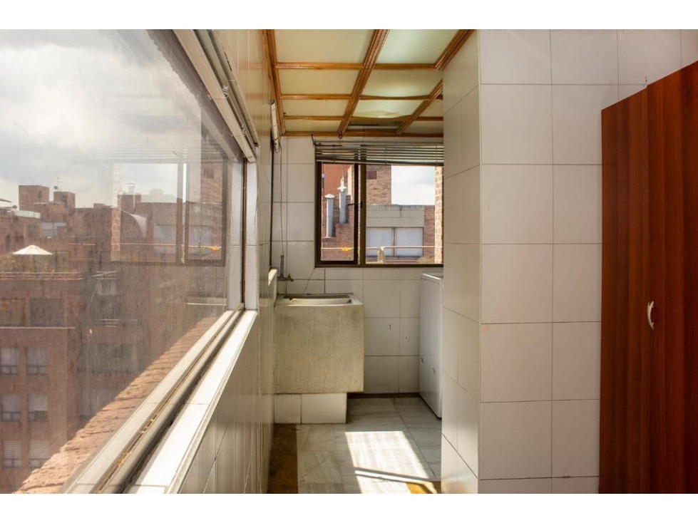Apartamento en venta en La Carolina, Bogotá · foto 23 de 24
