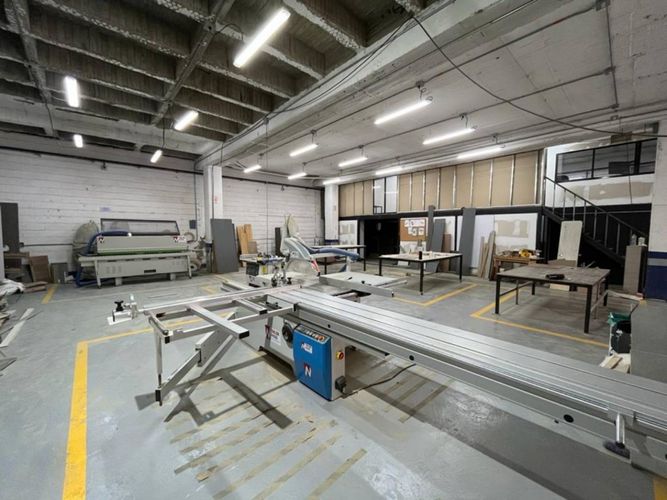 Bodega en arriendo en El Poblado, Medellín, 2000 m² · foto 6 de 17