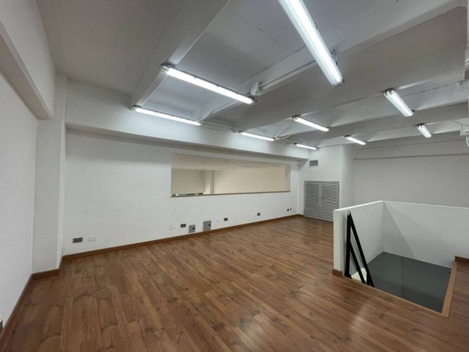 Local en arriendo en Colombia, Medellín, 136 m² · foto 5 de 7