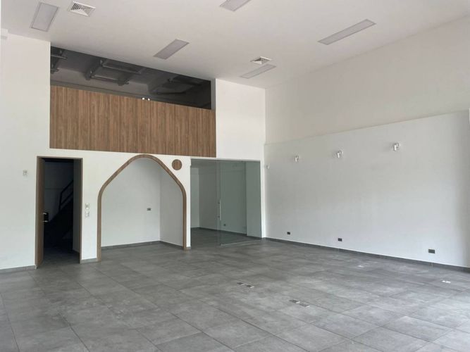 Local en arriendo en Colombia, Medellín, 136 m² · foto 7 de 7