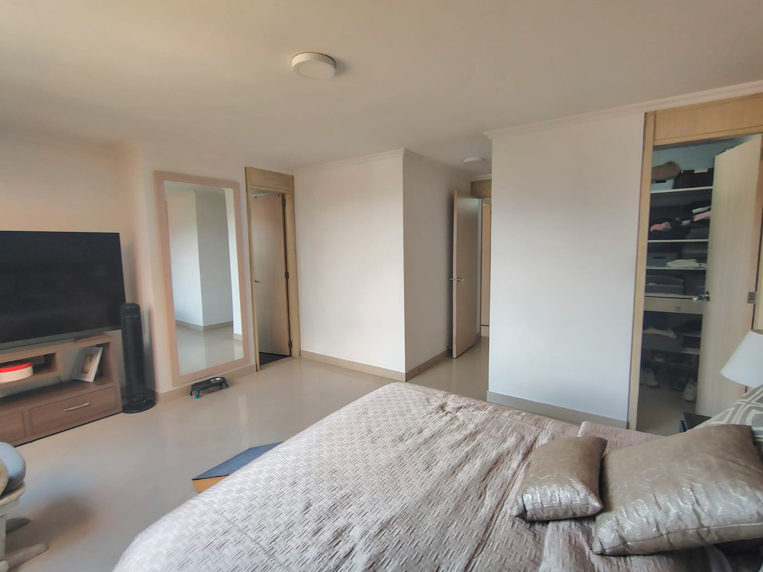 Apartamento en arriendo en El Poblado, Medellín · foto 14 de 18