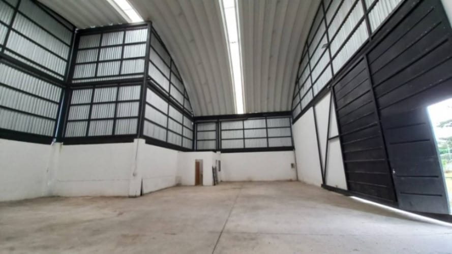 Bodega en arriendo en El Carmen De Viboral, El Carmen de Viboral, 300 m² · foto 3 de 6