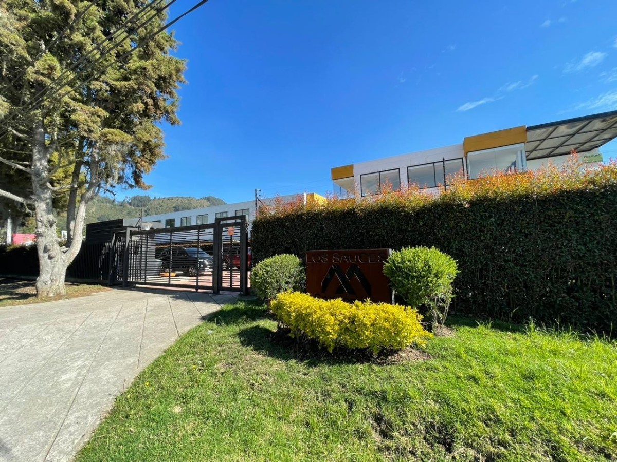 Casa en venta en Hacienda Fontanar, Chía · foto 2 de 23