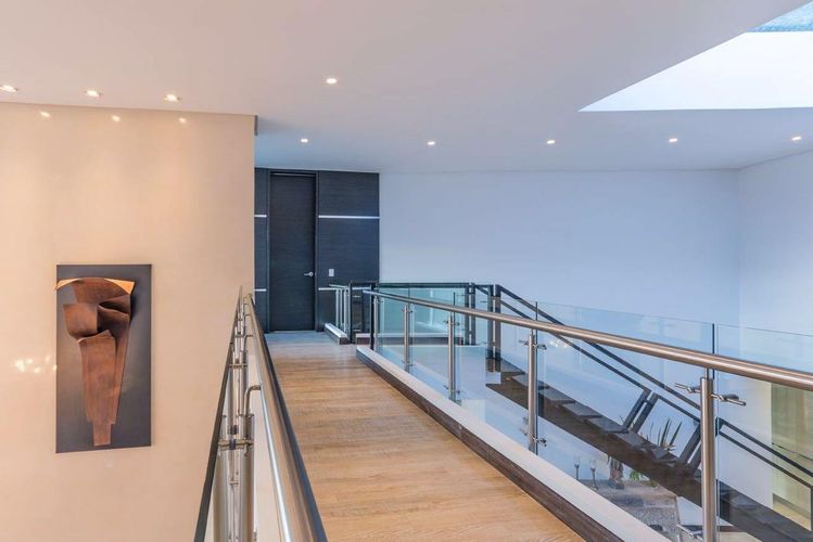 Casa de 4 alcobas en venta en La Calera, Medellín, 738 m² · foto 7 de 14