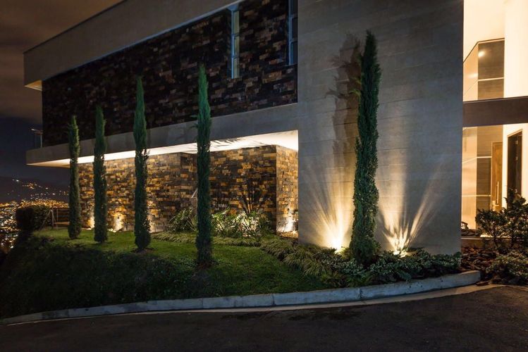 Casa de 4 alcobas en venta en La Calera, Medellín, 738 m² · foto 12 de 14