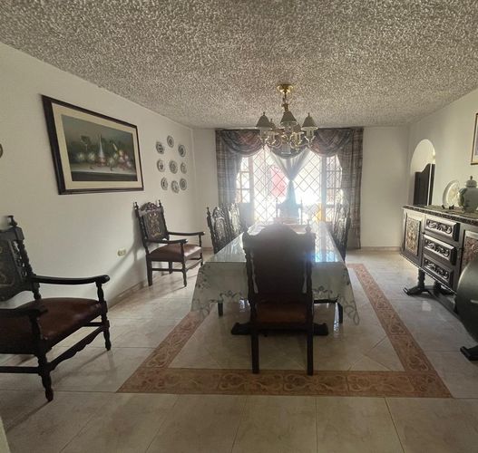 Casa de 4 alcobas en venta en Pasadena, Bogotá, 412 m² · foto 16 de 24