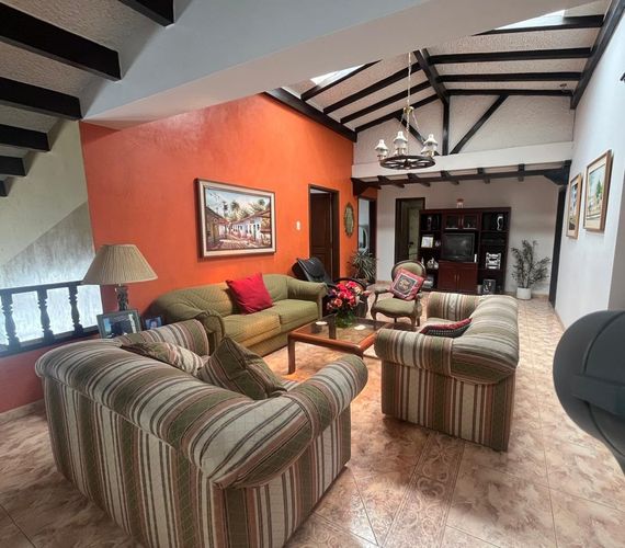 Casa de 4 alcobas en venta en Pasadena, Bogotá, 412 m² · foto 23 de 24