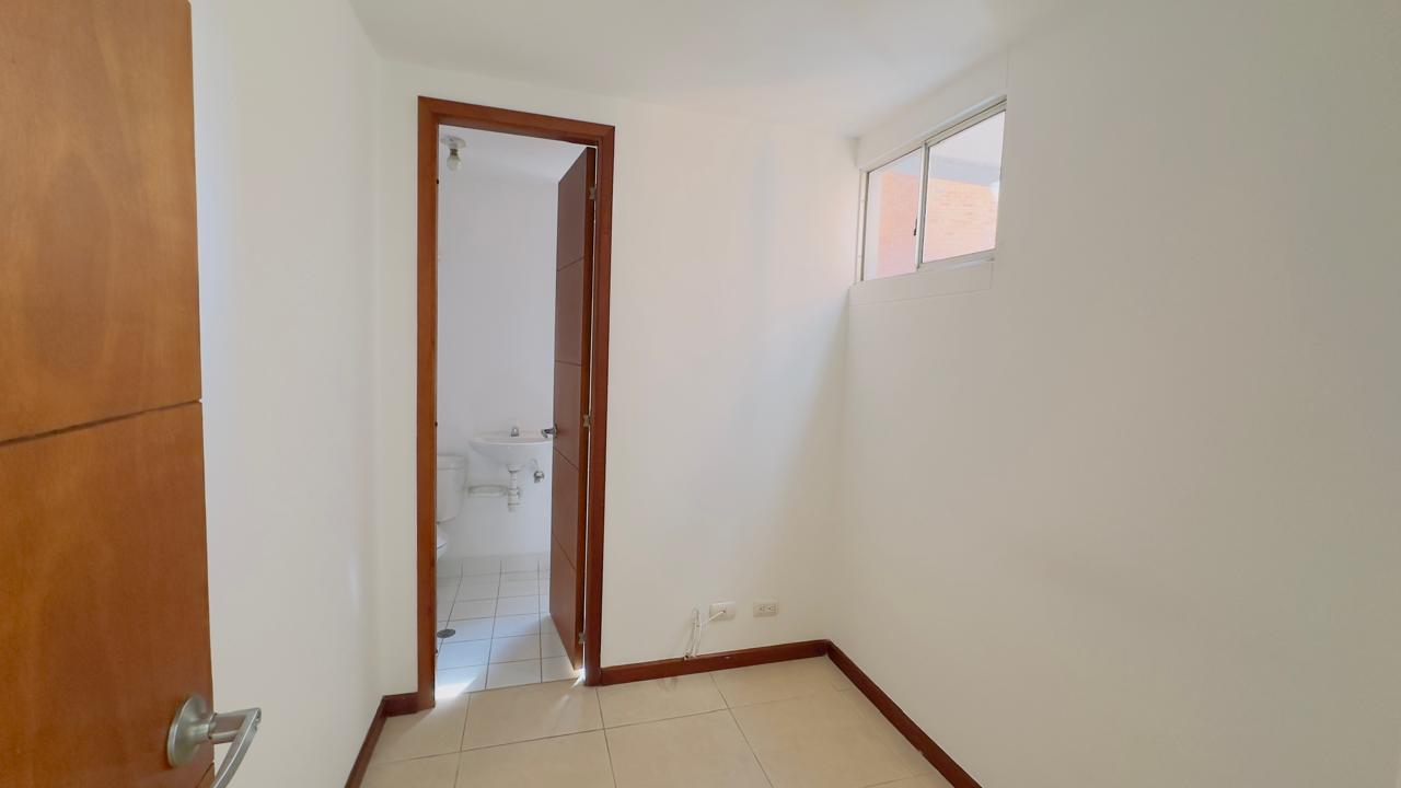 Apartamento en arriendo en El Poblado, Medellín · foto 5 de 17
