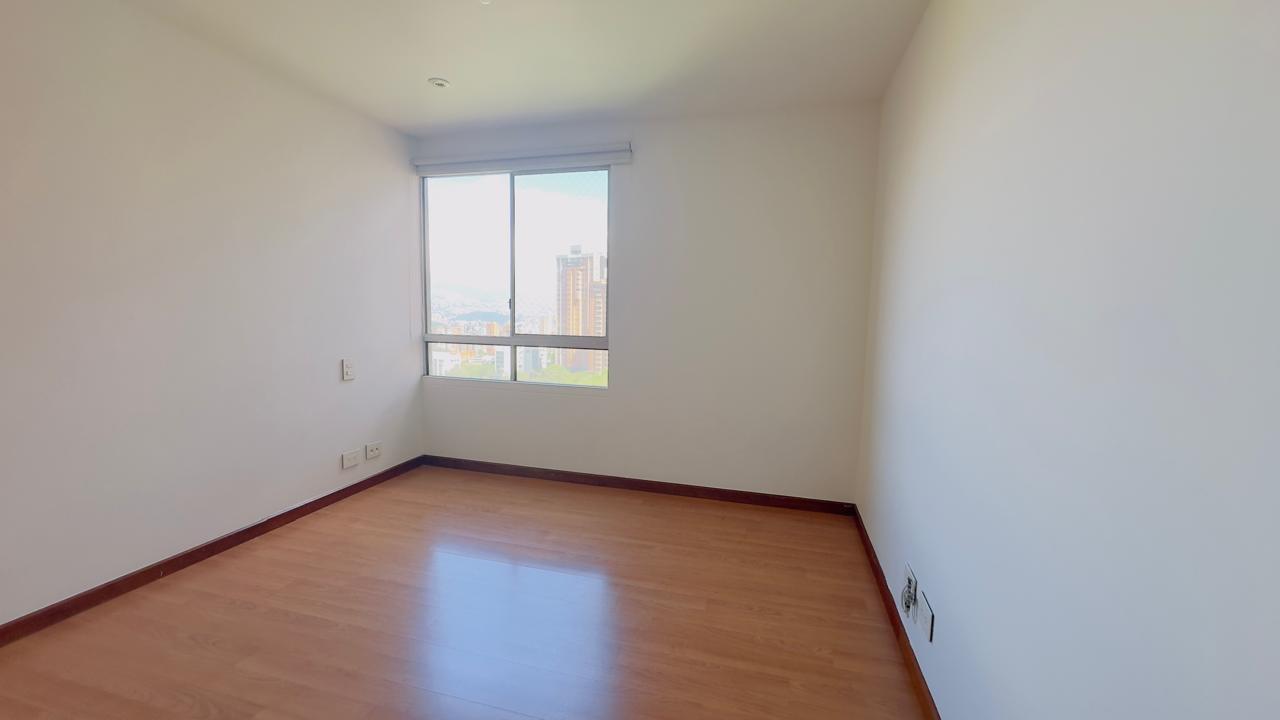 Apartamento en arriendo en El Poblado, Medellín · foto 7 de 17