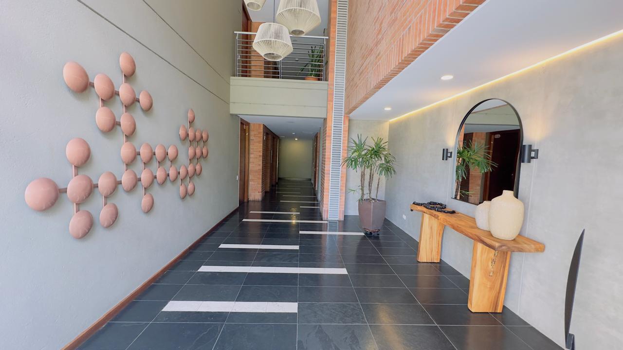 Apartamento en arriendo en El Poblado, Medellín · foto 13 de 17