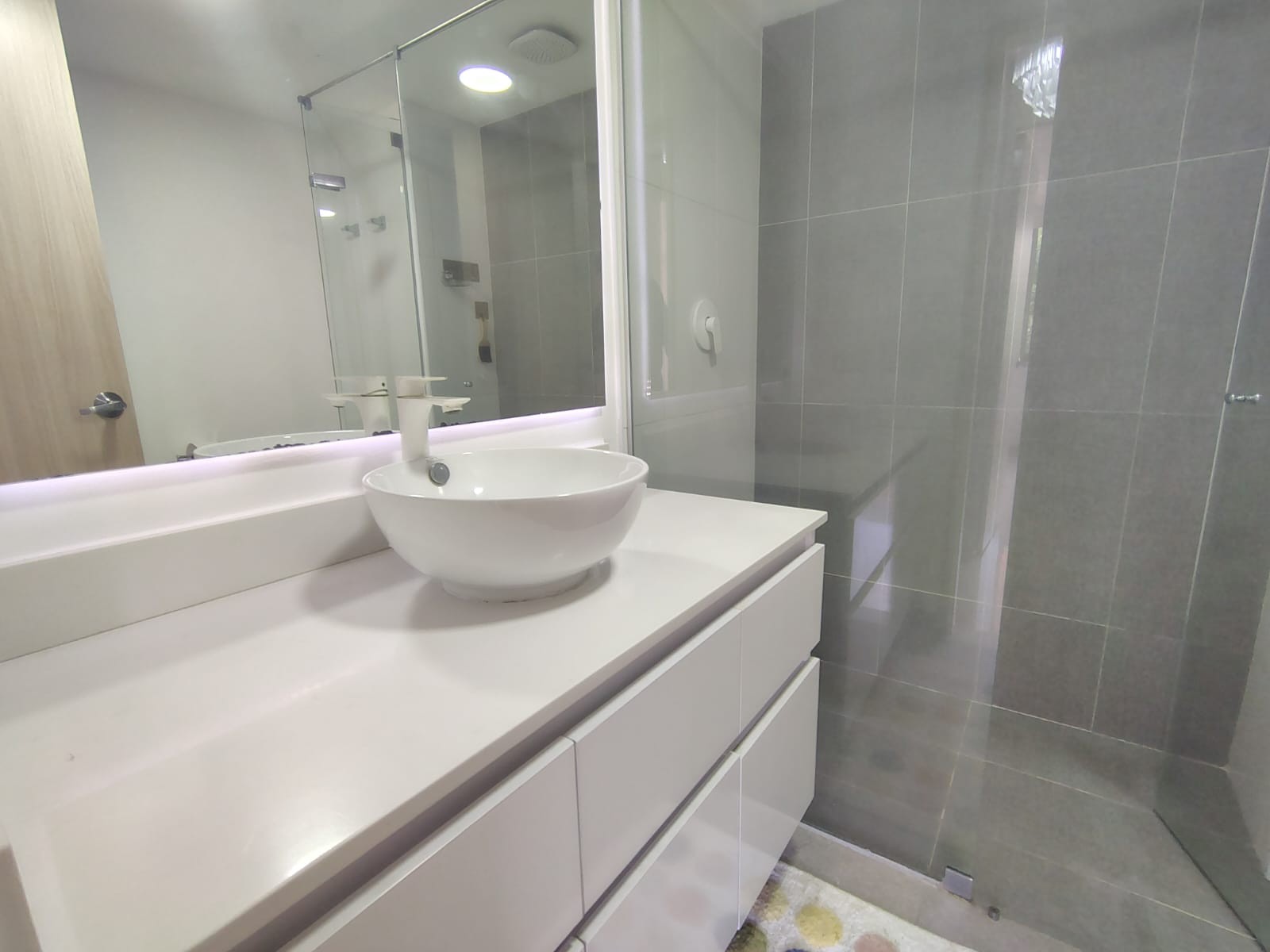 Apartamento en arriendo en El Poblado, Medellín · foto 16 de 18