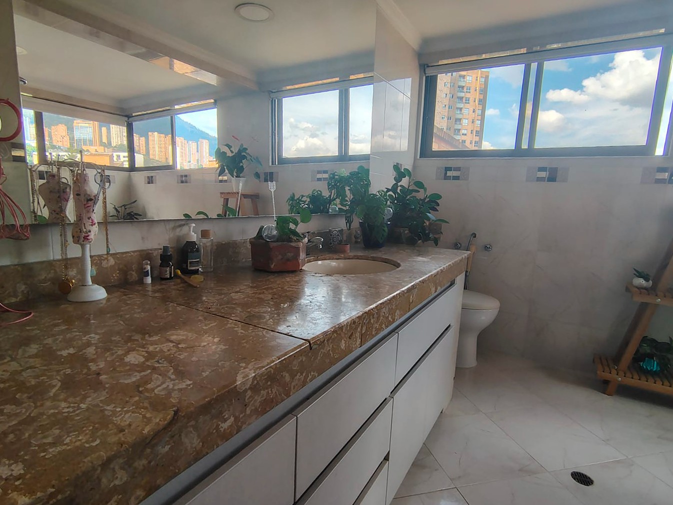 Apartamento en arriendo en El Poblado, Medellín · foto 18 de 18