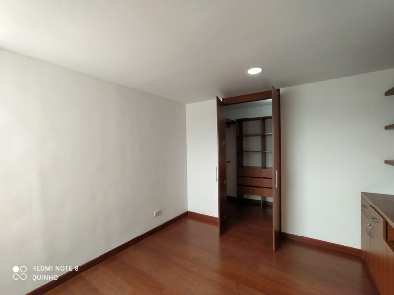 Apartamento en venta en Gran Granada, Bogotá · foto 6 de 20