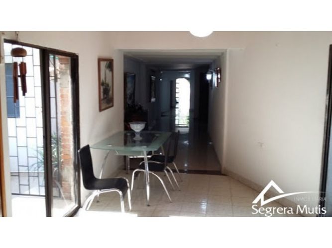 Casa de 15 alcobas en venta en Manga, Cartagena, 800 m² · foto 6 de 17