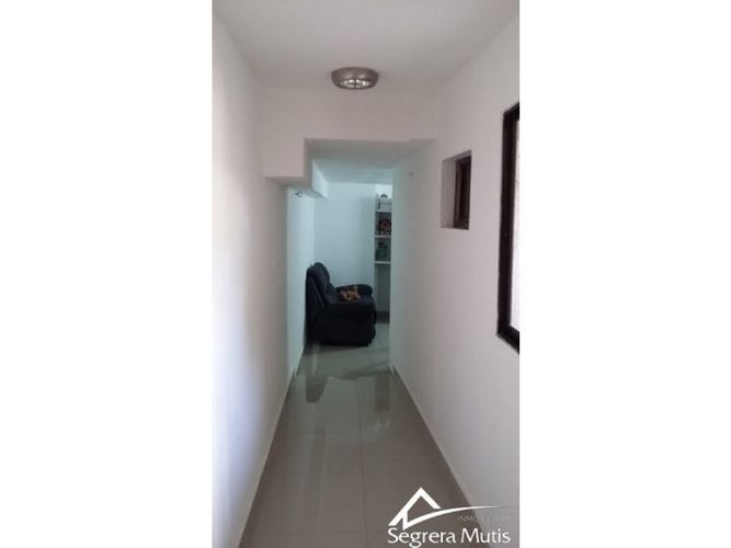 Casa de 15 alcobas en venta en Manga, Cartagena, 800 m² · foto 10 de 17