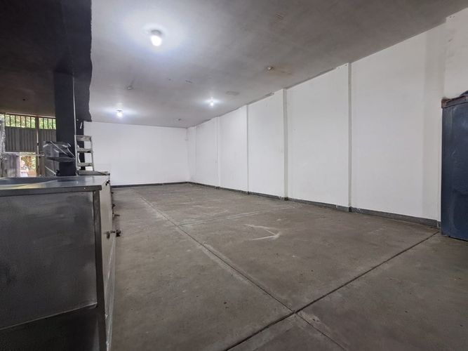 Bodega en arriendo en Zona Deportiva Villa Olimpica, Pereira, 254 m² · foto 4 de 9
