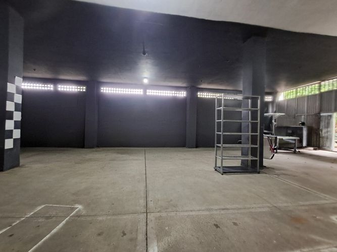Bodega en arriendo en Zona Deportiva Villa Olimpica, Pereira, 254 m² · foto 6 de 9