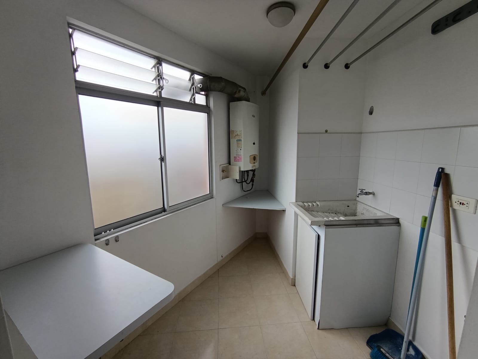 Apartamento en venta en Colseguros, Manizales · foto 12 de 17