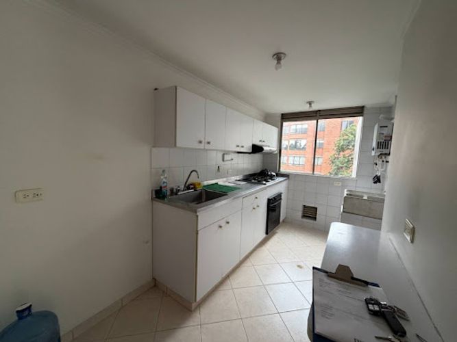Apartamento de 2 alcobas en arriendo en Los Balsos, Medellín, 70 m² · foto 2 de 6