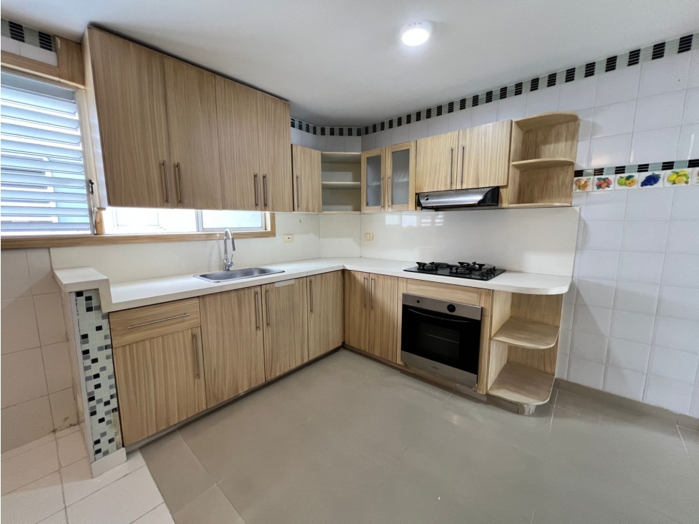 Apartamento en venta en Santa Isabel, Cali · foto 2 de 24