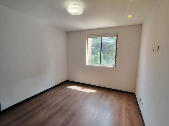 Apartamento de 3 alcobas en venta en El Poblado, Medellín, 150 m² · foto 13 de 18