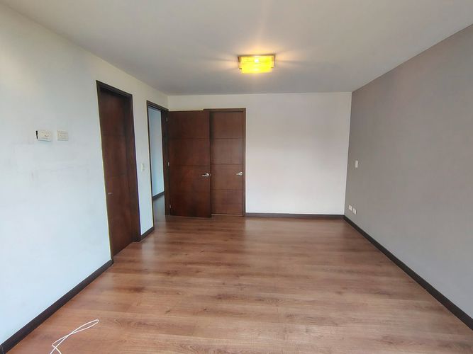 Apartamento de 3 alcobas en venta en El Poblado, Medellín, 150 m² · foto 15 de 18