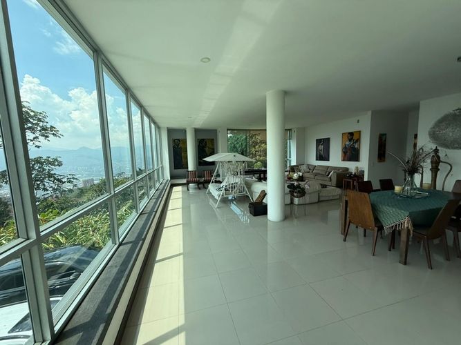 Casa de 6 alcobas en venta en Las Palmas, Medellín, 520 m² · foto 11 de 17