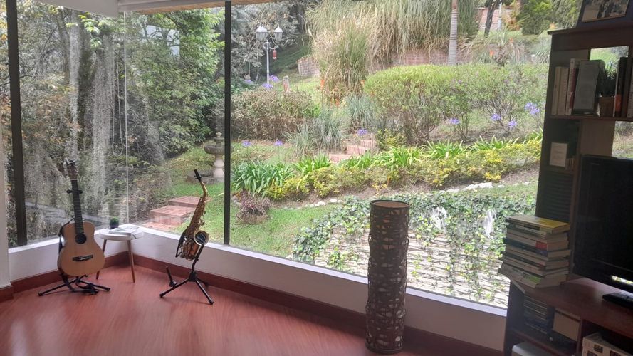 Casa de 4 alcobas en venta en Sotileza, Bogotá, 341 m² · foto 3 de 20