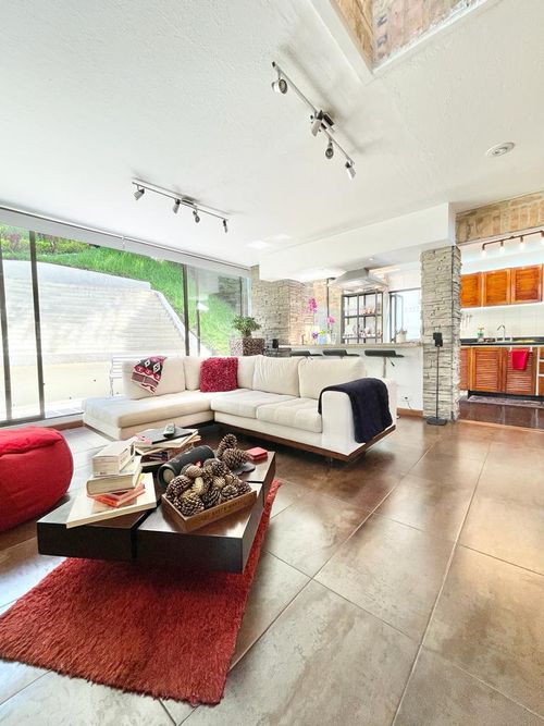 Casa de 4 alcobas en venta en Sotileza, Bogotá, 341 m² · foto 8 de 20