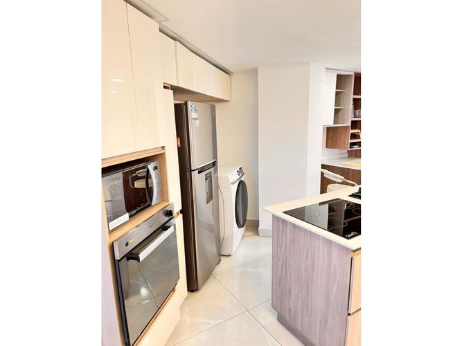 Apartamento de 3 alcobas en venta en El Campestre, Medellín, 128 m² · foto 6 de 18