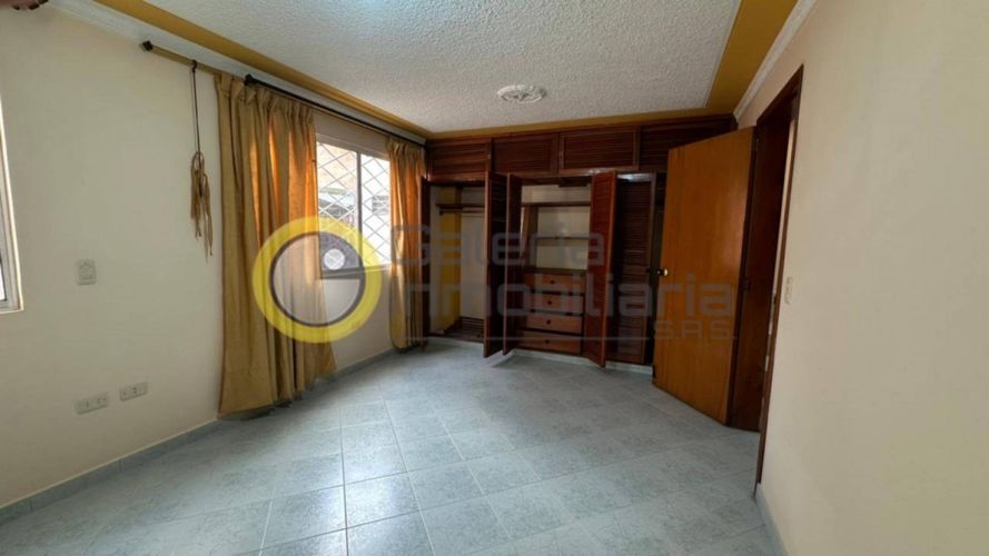 Casa de 5 alcobas en venta en San Francisco, Bucaramanga, 192 m² · foto 14 de 19
