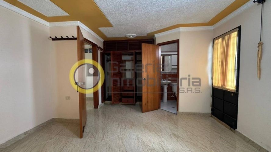 Casa de 5 alcobas en venta en San Francisco, Bucaramanga, 192 m² · foto 15 de 19