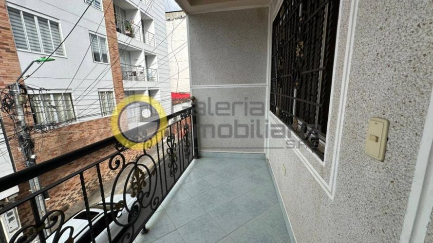 Casa de 5 alcobas en venta en San Francisco, Bucaramanga, 192 m² · foto 16 de 19