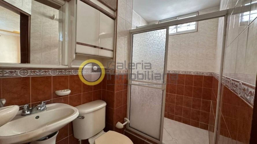 Casa de 5 alcobas en venta en San Francisco, Bucaramanga, 192 m² · foto 17 de 19
