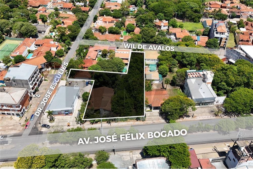 VENDO TERRENO CON SALIDA A TRES CALLES. SAN VICENTE. ASUNCION. 970,000 $ — foto 2