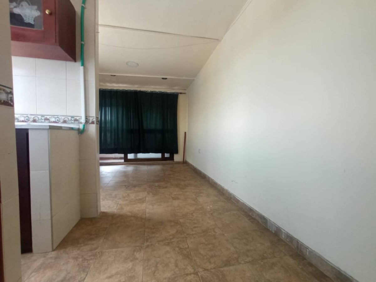 Casa en venta en San Jose De Fontibon, Bogotá · foto 4 de 24