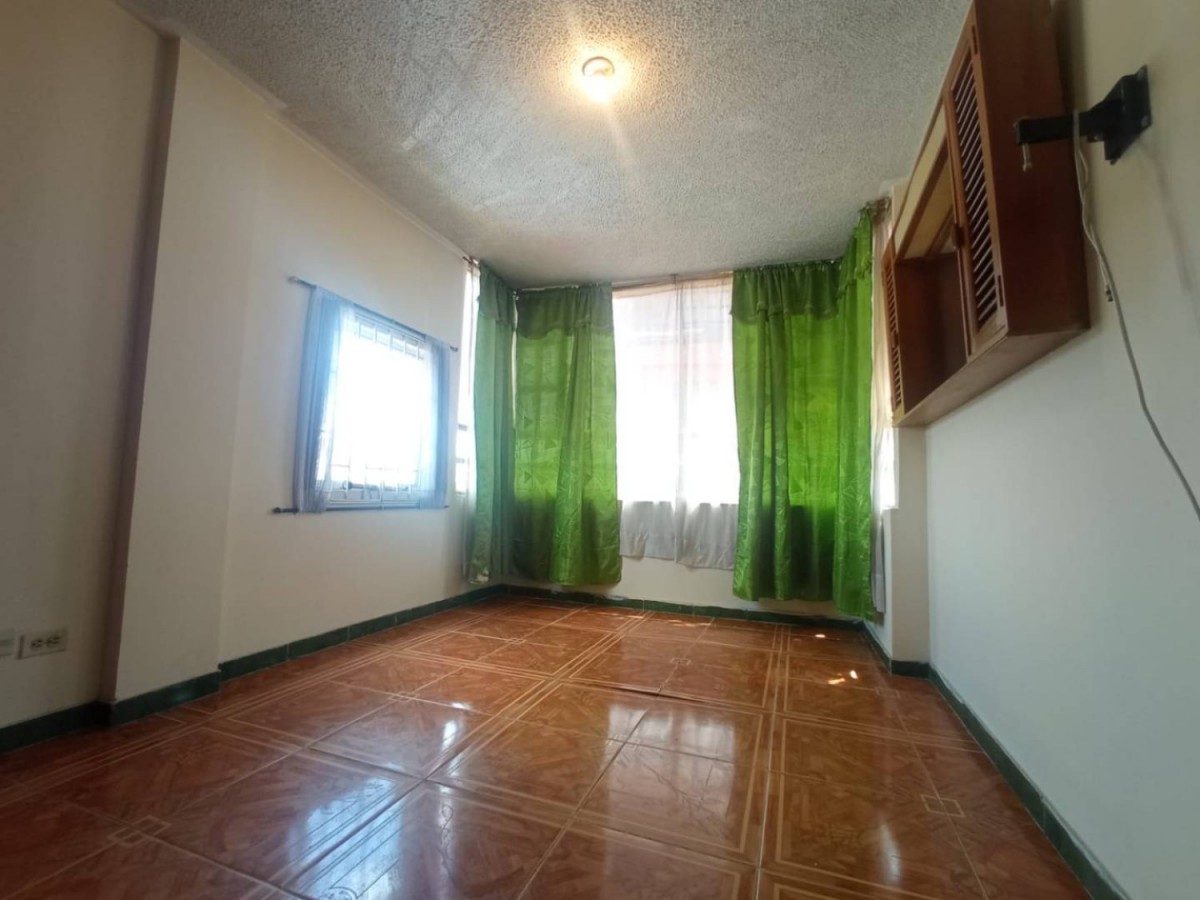Casa en venta en San Jose De Fontibon, Bogotá · foto 11 de 24