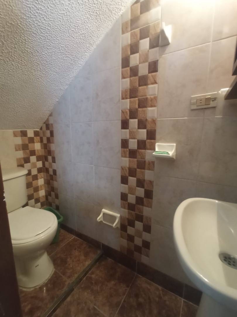 Casa en venta en San Jose De Fontibon, Bogotá · foto 21 de 24