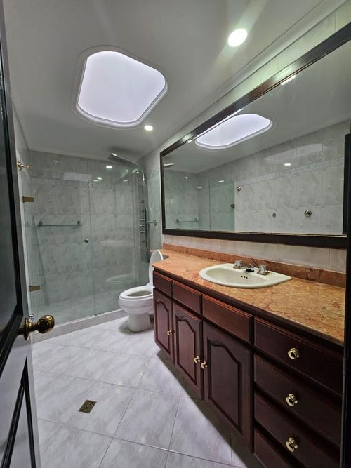 Casa de 5 alcobas en venta en La Calera, Medellín, 420 m² · foto 6 de 18