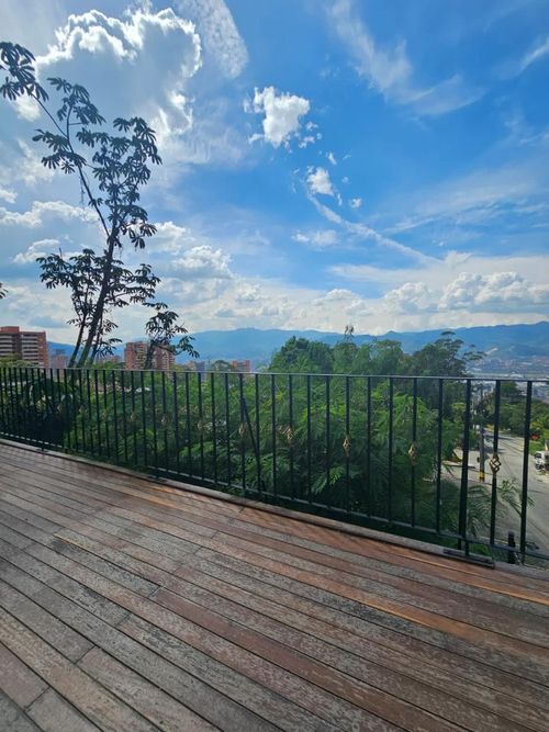 Casa de 5 alcobas en venta en La Calera, Medellín, 420 m² · foto 11 de 18