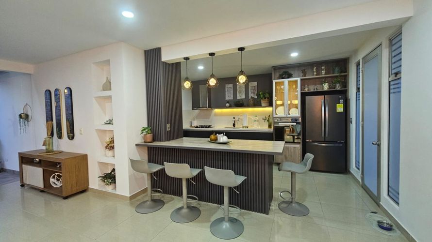 Casa de 4 alcobas en venta en Bellavista, Los Patios, 220 m² · foto 3 de 12